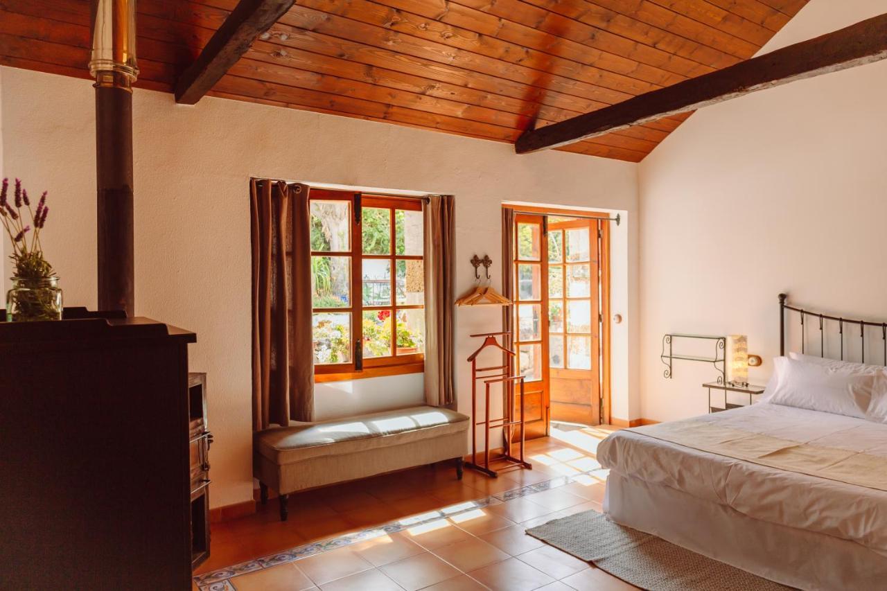 Ecoverode Hotel Emblematico Vegetariano Vegano أرونا المظهر الخارجي الصورة